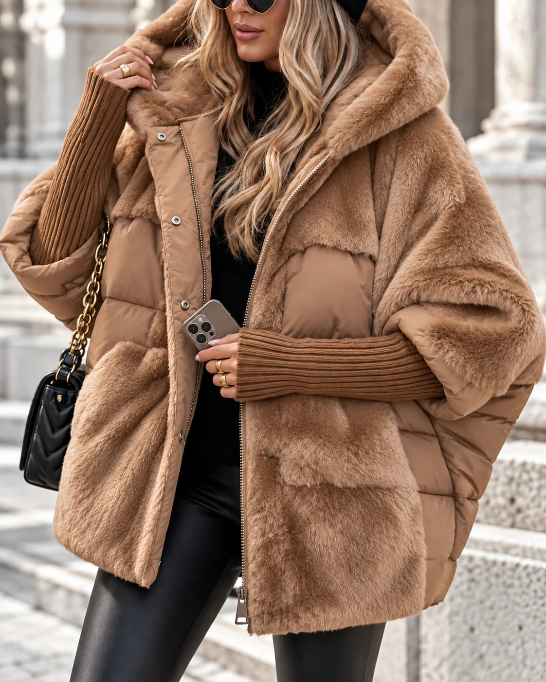Mercalune Oversized Pufferjacke mit Kapuze – Dunkles Khaki, Vorderansicht
